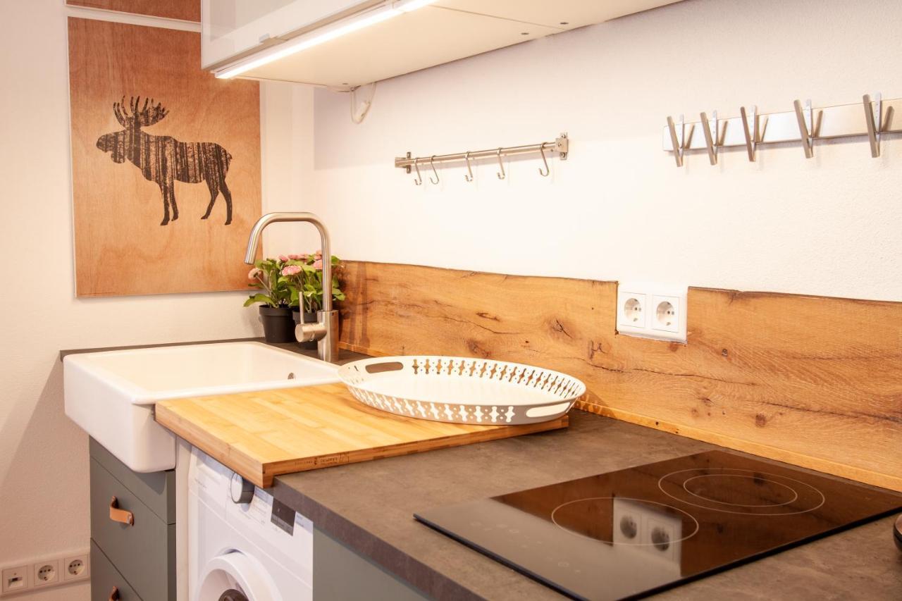 Modern & Spacious Apartment For Up To 8 Persons Würzburg Zewnętrze zdjęcie