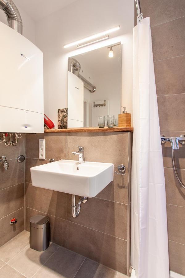 Modern & Spacious Apartment For Up To 8 Persons Würzburg Zewnętrze zdjęcie